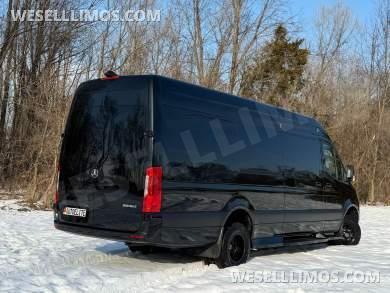 2022 4x4 Auto Elite Road Liner Limousine 15 Passenger Mercedes-Benz Sprinter - Sprinter for Sale in Elkhart, IN - Photo 40