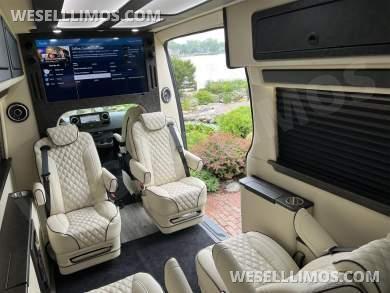 2021 Mercedes-Benz Sprinter Sprinter for Sale in Elkhart, IN - Photo 2