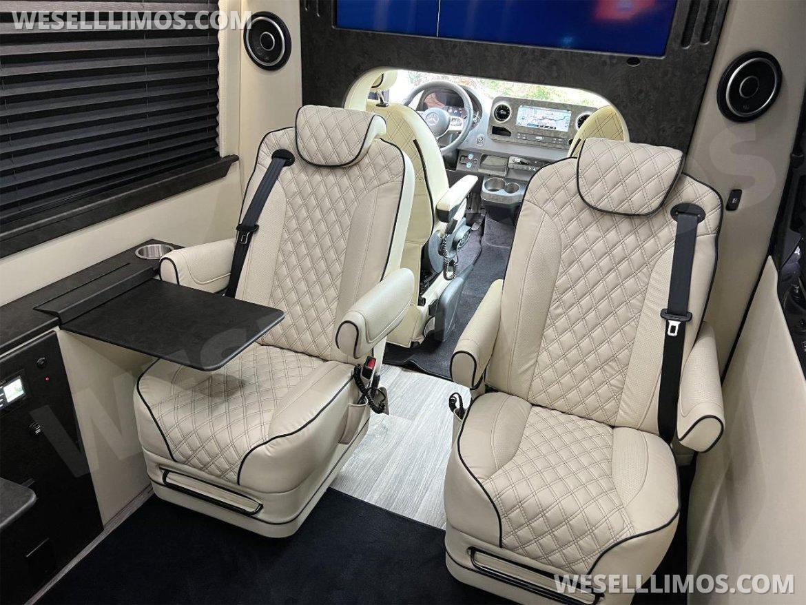 Sprinter for Sale in Elkhart, IN - Photo 11