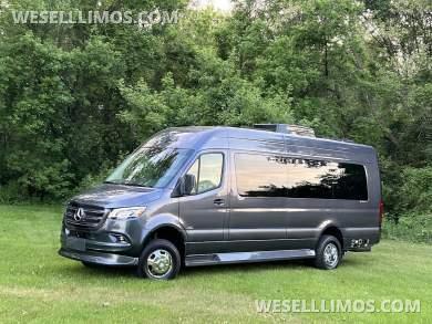 2021 4x4 Eco Revolution Auto Elite Mercedes-Benz Sprinter - Sprinter for Sale in Elkhart, IN - Photo 36