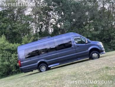 2021 4x4 Eco Revolution Auto Elite Mercedes-Benz Sprinter - Sprinter for Sale in Elkhart, IN - Photo 39