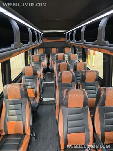 2019 LA West Mercedes-Benz Sprinter 3500 Executive Shuttle - Executive Shuttle for Sale in Erie, PA - Photo 8
