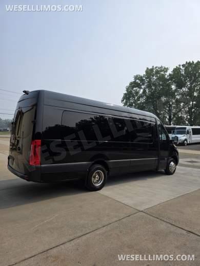 2019 LA West Mercedes-Benz Sprinter 3500 Executive Shuttle - Executive Shuttle for Sale in Erie, PA - Photo 27