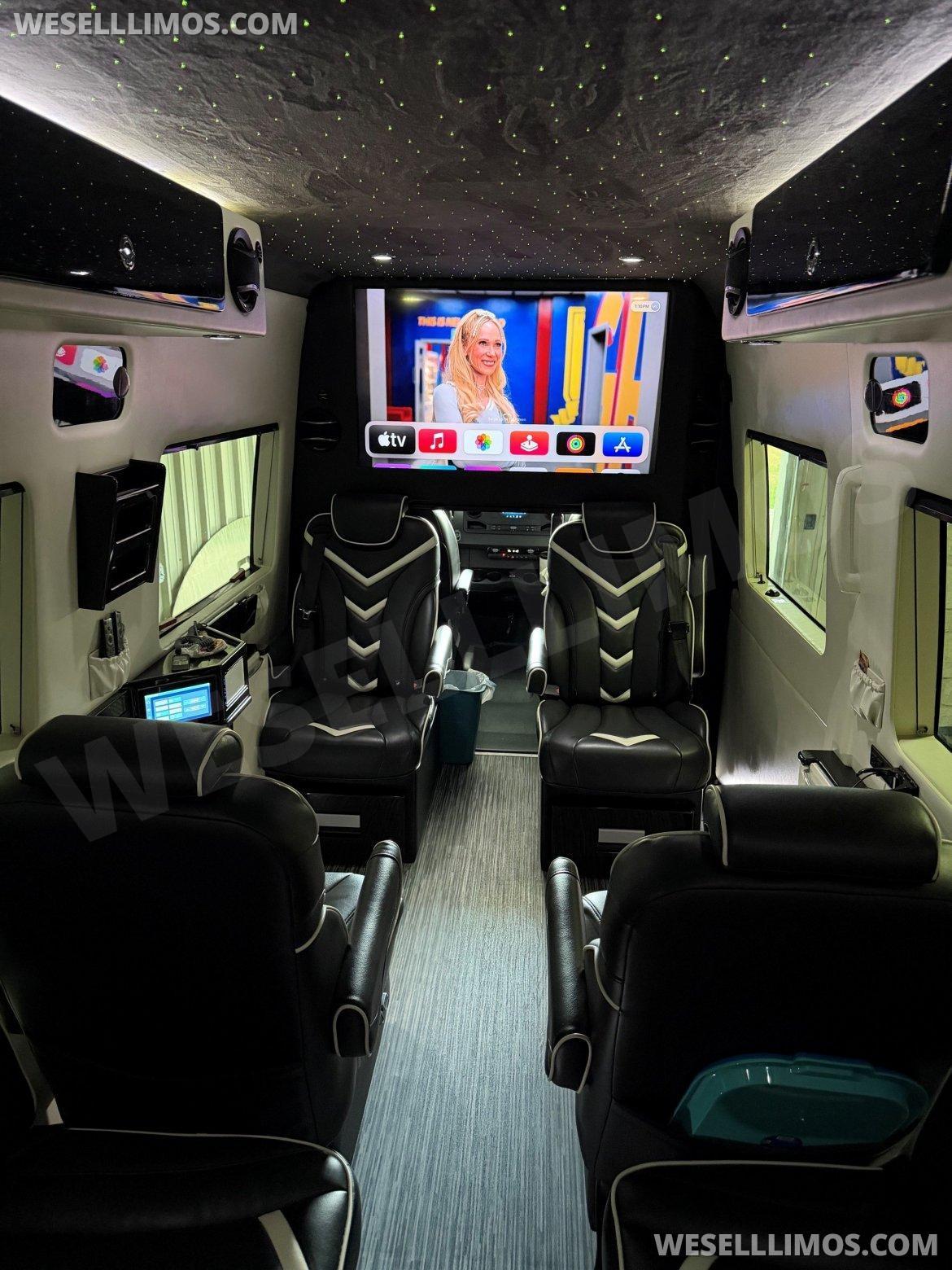 Executive Shuttle for Sale in Cuero, TX - Photo 7