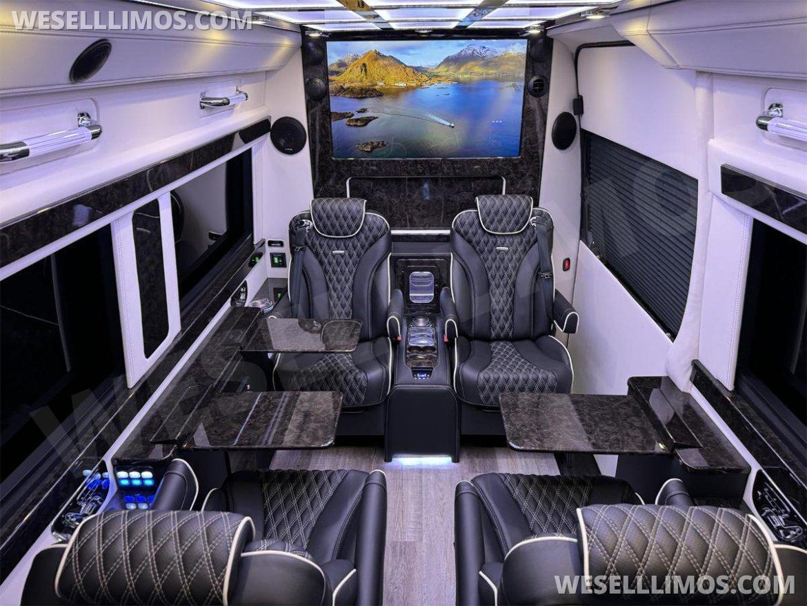 Sprinter for Sale in Elkhart, IN - Photo 2