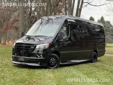 2026 Maybach Trim Road Liner Limousine 14 Passengers Auto Elite Mercedes-Benz Sprinter - Sprinter for Sale in Elkhart, IN - Photo 46