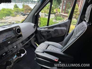 2026 AWD Starlight Ceiling Elite Pullman 15 Passenger Auto Elite Mercedes-Benz Sprinter - Sprinter for Sale in Elkhart, IN - Photo 15
