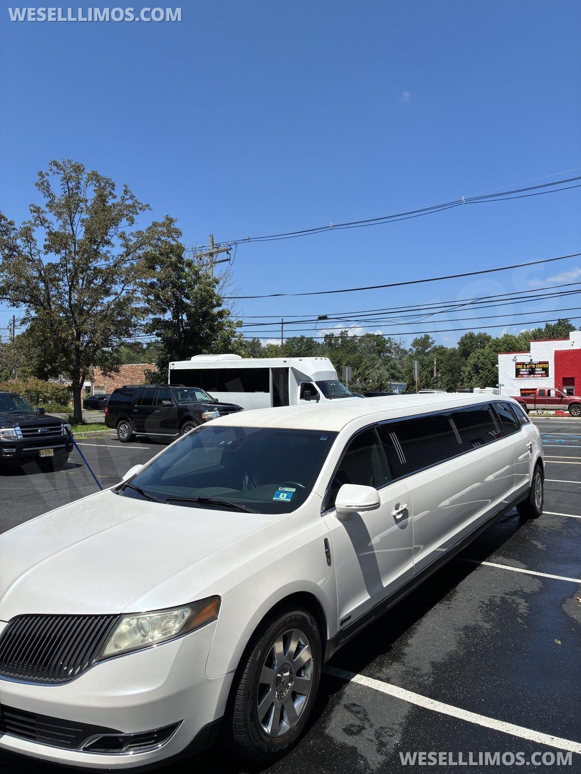 Limousine for Sale in Spotswood, NJ - Photo 7