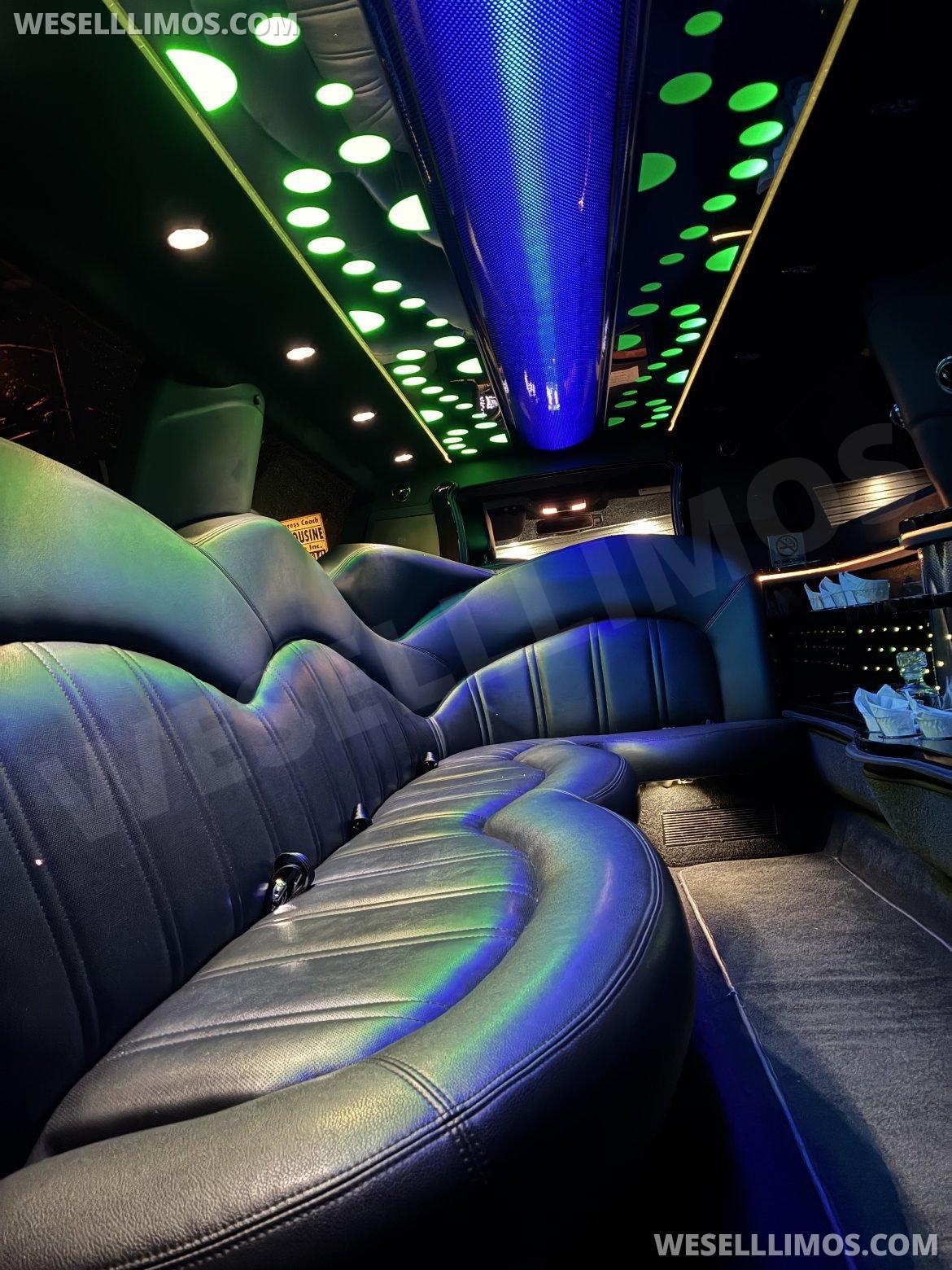 Limousine for Sale in Spotswood, NJ - Photo 2