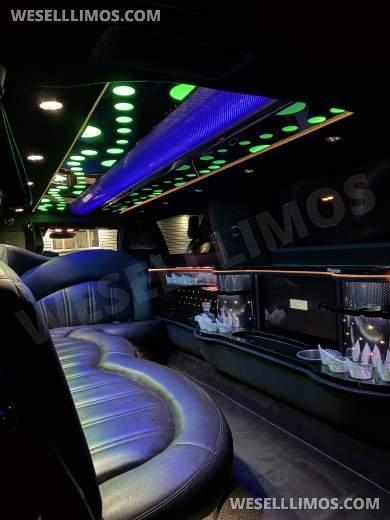 2014 Executive Coach Lincoln Mkt Limousine - Limousine for Sale in Spotswood, NJ - Photo 10