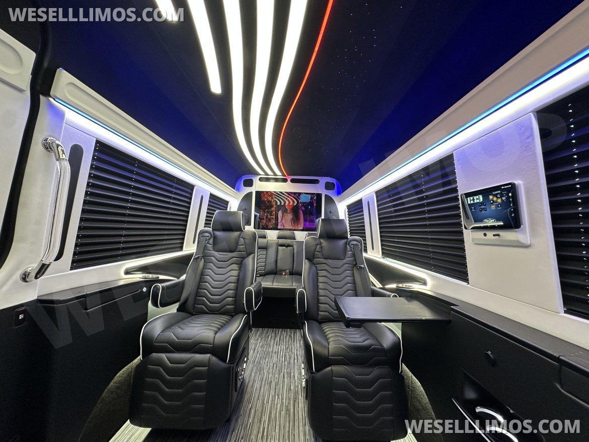Sprinter for Sale in Springfield, MO - Photo 3