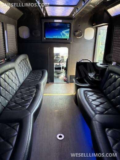 2014 Tiffany Ford E450 Limo Bus - Limo Bus for Sale in Spotswood, NJ - Photo 6