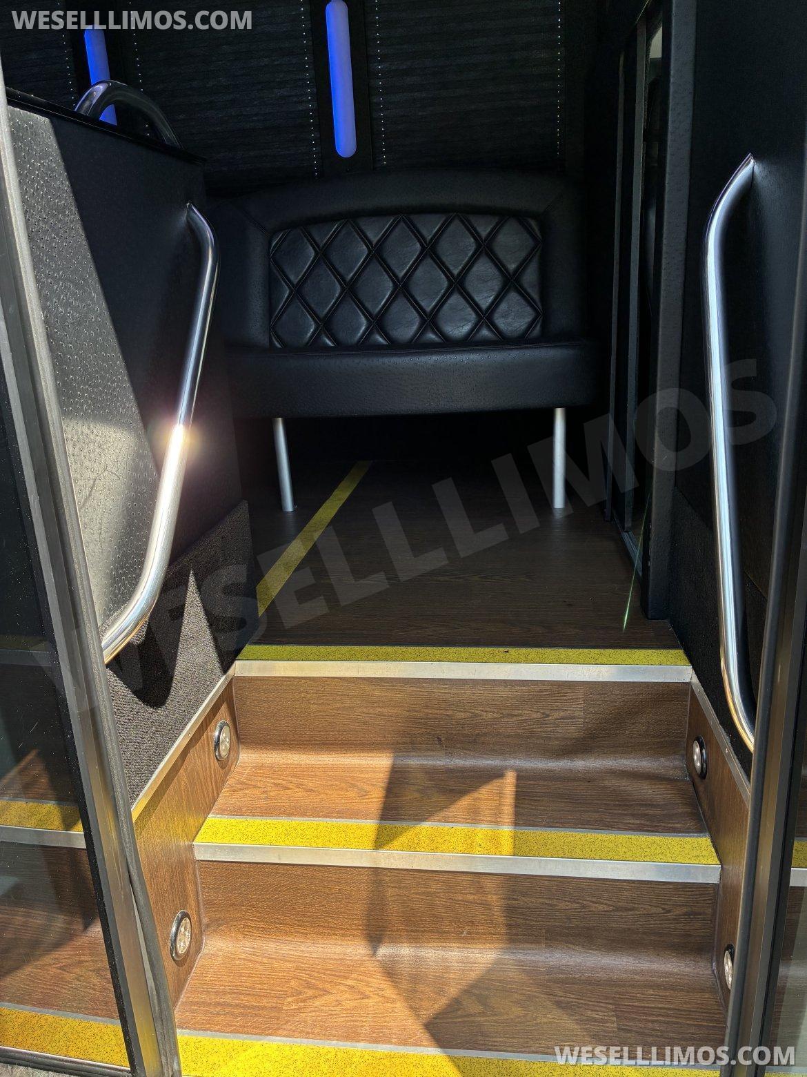 Limo Bus for Sale in Spotswood, NJ - Photo 5