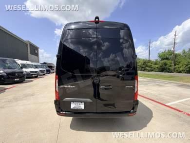 2020 First Class Customs Business Class #9423 Mercedes-Benz Sprinter 2500 RWD Sprinter - Sprinter for Sale in Cypress, TX - Photo 5