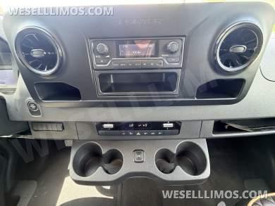 2020 First Class Customs Business Class #9423 Mercedes-Benz Sprinter 2500 RWD Sprinter - Sprinter for Sale in Cypress, TX - Photo 15