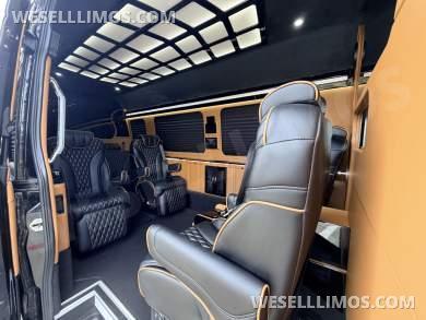 2020 First Class Customs Business Class #9423 Mercedes-Benz Sprinter 2500 RWD Sprinter - Sprinter for Sale in Cypress, TX - Photo 18