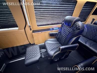 2020 First Class Customs Business Class #9423 Mercedes-Benz Sprinter 2500 RWD Sprinter - Sprinter for Sale in Cypress, TX - Photo 30