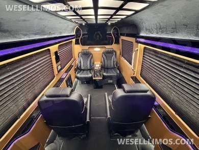 2020 First Class Customs Business Class #9423 Mercedes-Benz Sprinter 2500 RWD Sprinter - Sprinter for Sale in Cypress, TX - Photo 33
