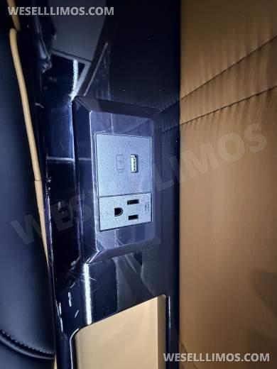 2020 First Class Customs Business Class #9423 Mercedes-Benz Sprinter 2500 RWD Sprinter - Sprinter for Sale in Cypress, TX - Photo 35