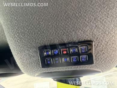 2020 First Class Customs Business Class #9423 Mercedes-Benz Sprinter 2500 RWD Sprinter - Sprinter for Sale in Cypress, TX - Photo 44