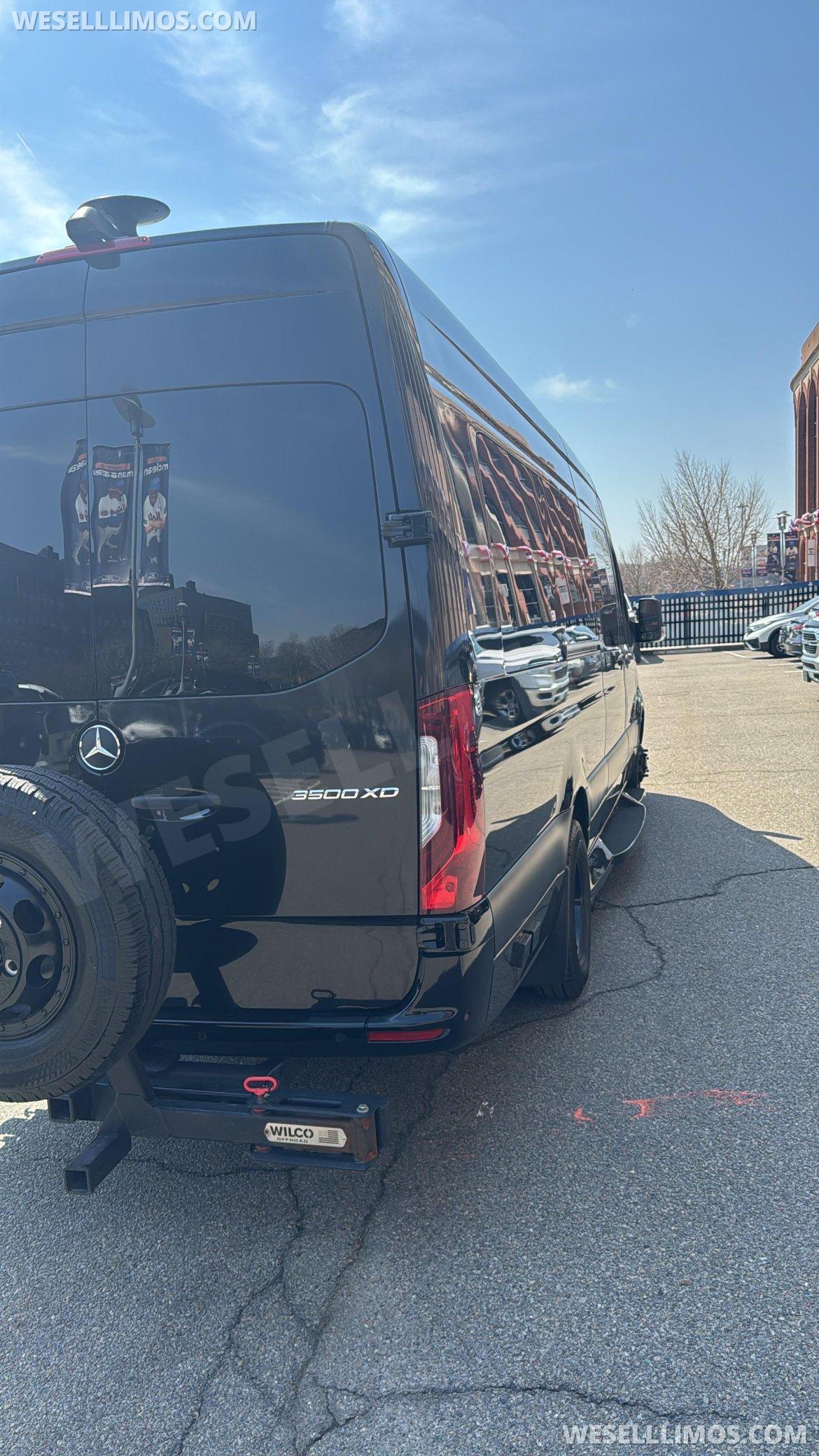 2023 Midwest Automotive Mercedes-Benz Luxe Sprinter 3500 Sprinter - Sprinter for Sale in NEW YORK, NY - Photo 2