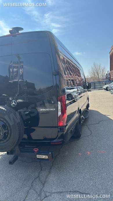 2023 Mercedes-Benz Luxe Sprinter 3500 Sprinter for Sale in NEW YORK, NY - Photo 2