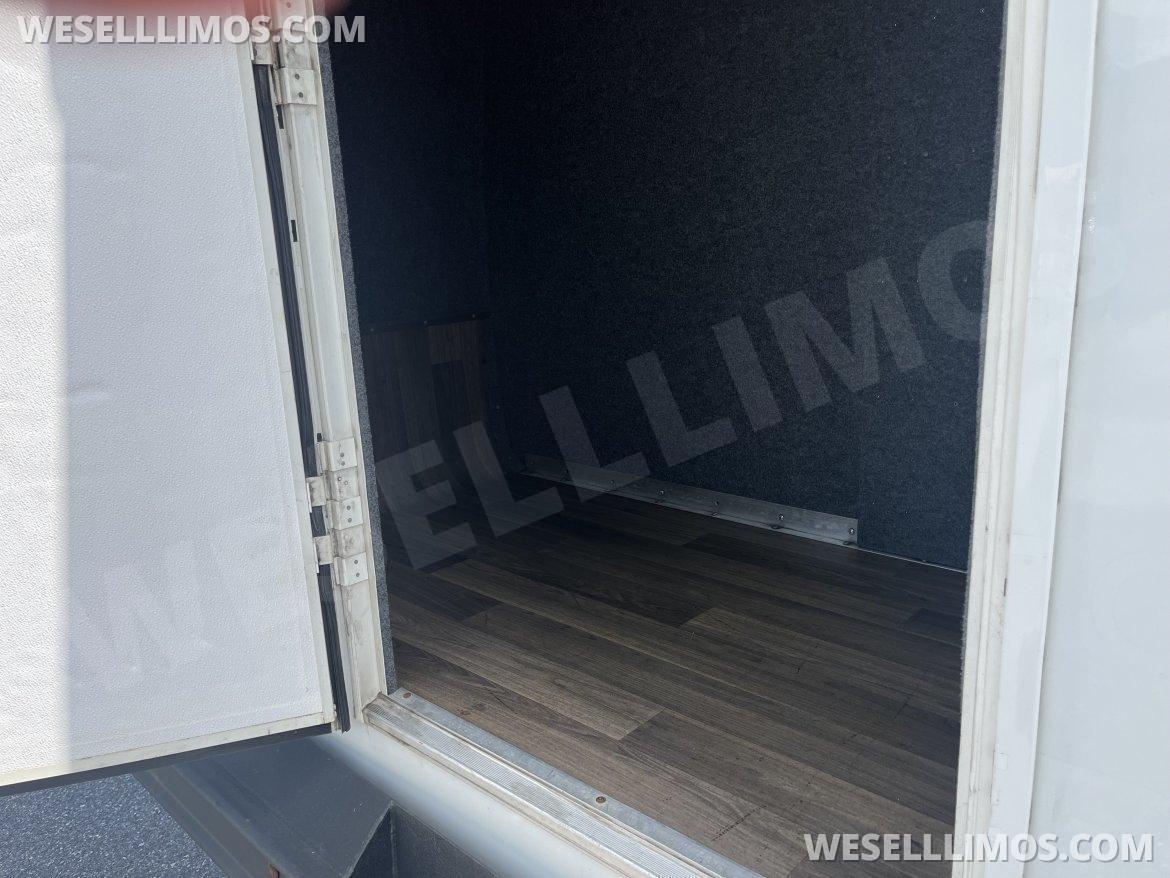 2018 KSIR Ford E 450 Executive Shuttle - Executive Shuttle for Sale in Pasadena, MD - Photo 8