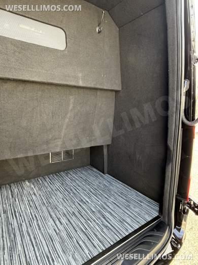 2026 limos by moonlight Mercedes-Benz MBZ 3500 sprinter 170" Ext WB Sprinter - Sprinter for Sale in bloomington, CA - Photo 14