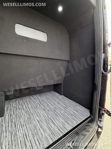 2026 limos by moonlight Mercedes-Benz MBZ 3500 sprinter 170" Ext WB Sprinter - Sprinter for Sale in bloomington, CA - Photo 19