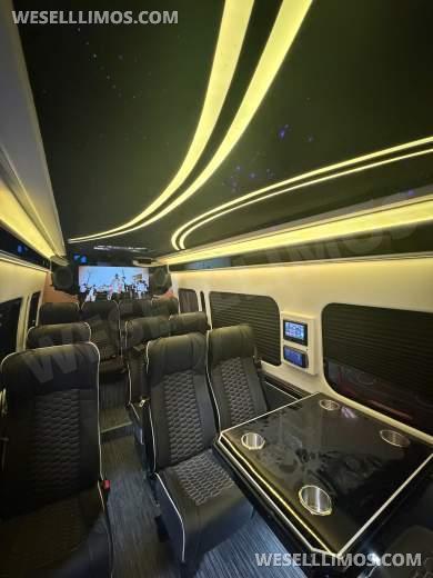2026 limos by moonlight Mercedes-Benz MBZ 3500 sprinter 170" Ext WB Sprinter - Sprinter for Sale in bloomington, CA - Photo 20