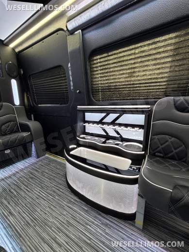 2025 Mercedes-Benz 3500 170" Ext WB Sprinter for Sale in bloomington, CA - Photo 3