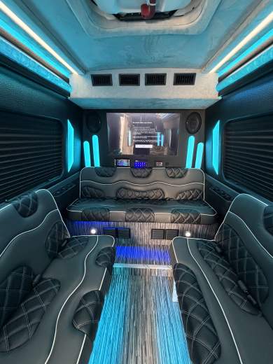 2025 limos by moonlight Mercedes-Benz 3500 170" Ext WB Sprinter - Sprinter for Sale in bloomington, CA - Photo 9
