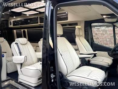 2026 Heat/Massage Starlink Luxe Cruiser Auto Elite Mercedes-Benz Sprinter - Sprinter for Sale in Elkhart, IN - Photo 9