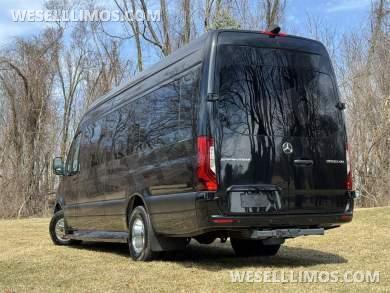 2026 Heat/Massage Starlink Luxe Cruiser Auto Elite Mercedes-Benz Sprinter - Sprinter for Sale in Elkhart, IN - Photo 47