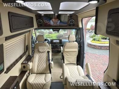 2026 Heat/Massage Starlink Luxe Cruiser Auto Elite Mercedes-Benz Sprinter - Sprinter for Sale in Elkhart, IN - Photo 14