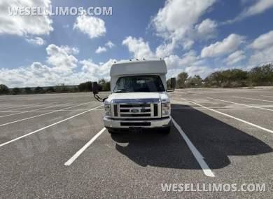 2018 Ford E-450 Super Duty Shuttle Bus for Sale in Tampa, FL - Photo 3