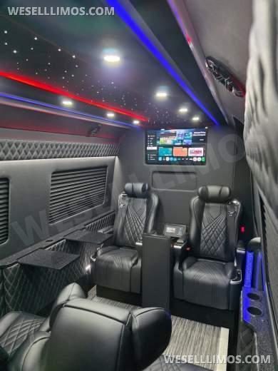 2026 Global Motor Coach Mercedes-Benz Sprinter 3500 CEO/Jet Executive Shuttle - Executive Shuttle for Sale in Erie, PA - Photo 12