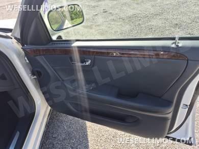 2009 Federal Cadillac DTS Funeral - Funeral for Sale in Chicago, IL - Photo 12
