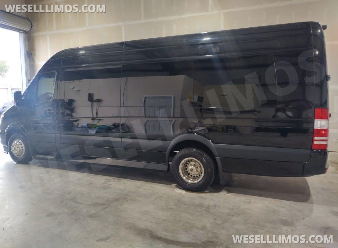2018 Midwest Mercedes-Benz Sprinter 3500 Shuttle Sprinter - Photo 4
