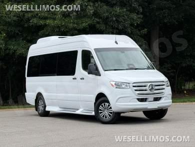 2026 Transformer 11 Passenger Luxury Van Auto Elite Mercedes-Benz Sprinter 2500 - Sprinter for Sale in Elkhart, IN - Photo 28
