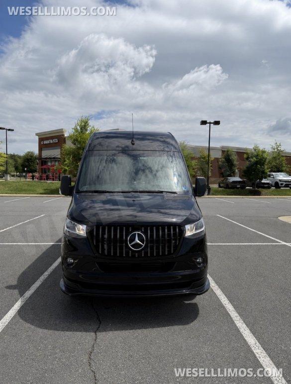 2022 Mercedes-Benz 3500 Executive Sprinter