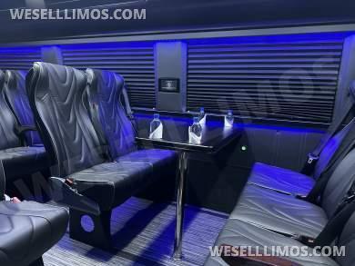 2022 Executive Coach Builders Mercedes-Benz 3500 Executive Sprinter Sprinter - Sprinter for Sale in Gainesville, VA - Photo 23