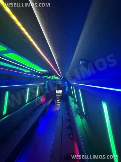 2027 LGE Coachworks Ford F-Series Limo Bus - Limo Bus for Sale in North East, PA - Photo 15