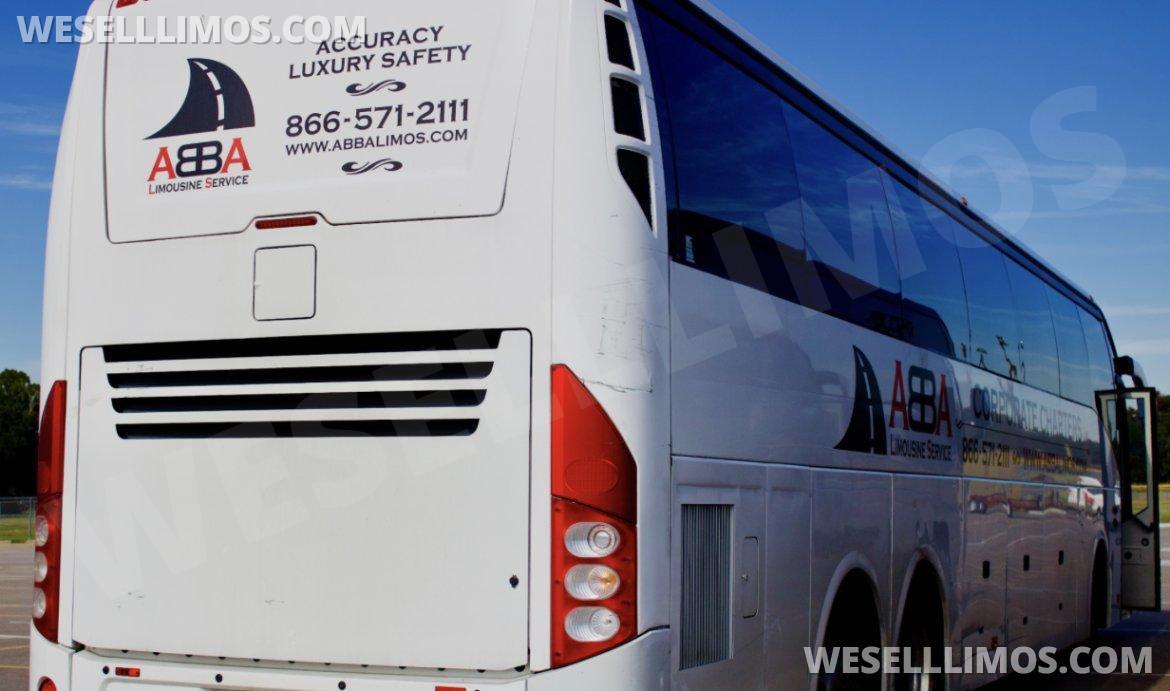 2016 Volvo 9700 Coach Bus Motorcoach - Photo 3