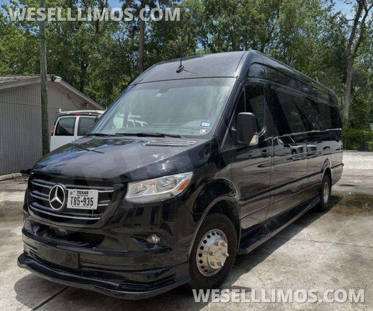 2024 Mercedes-Benz Sprinter Van Sprinter - Photo 2