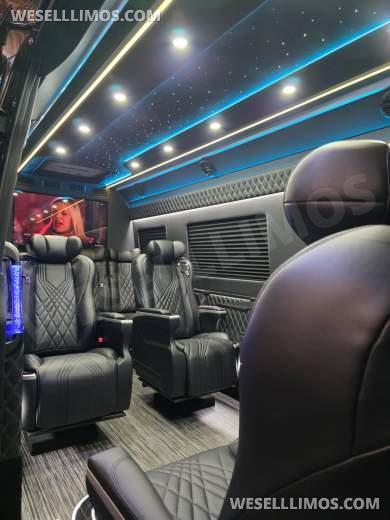 2026 Global Motor Coach Mercedes-Benz CEO/Jet Sprinter - Executive Shuttle for Sale in Erie, PA - Photo 11