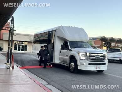 2013 Coach builder Ford F550 Limo Bus - Limo Bus for Sale in Las Vegas, Nevada, United States - Photo 11