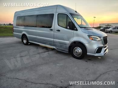 2025 Mercedes-Benz Sprinter 3500 Series Extended Sprinter for Sale in Springfield, MO - Photo 2