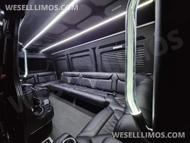 2019 Grech Mercedes-Benz 3500XD Limousine - Limousine for Sale in Los Angeles, CA - Photo 16