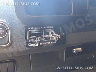2019 Grech Mercedes-Benz 3500XD Limousine / 65k Miles - Limousine for Sale in Los Angeles, CA - Photo 22